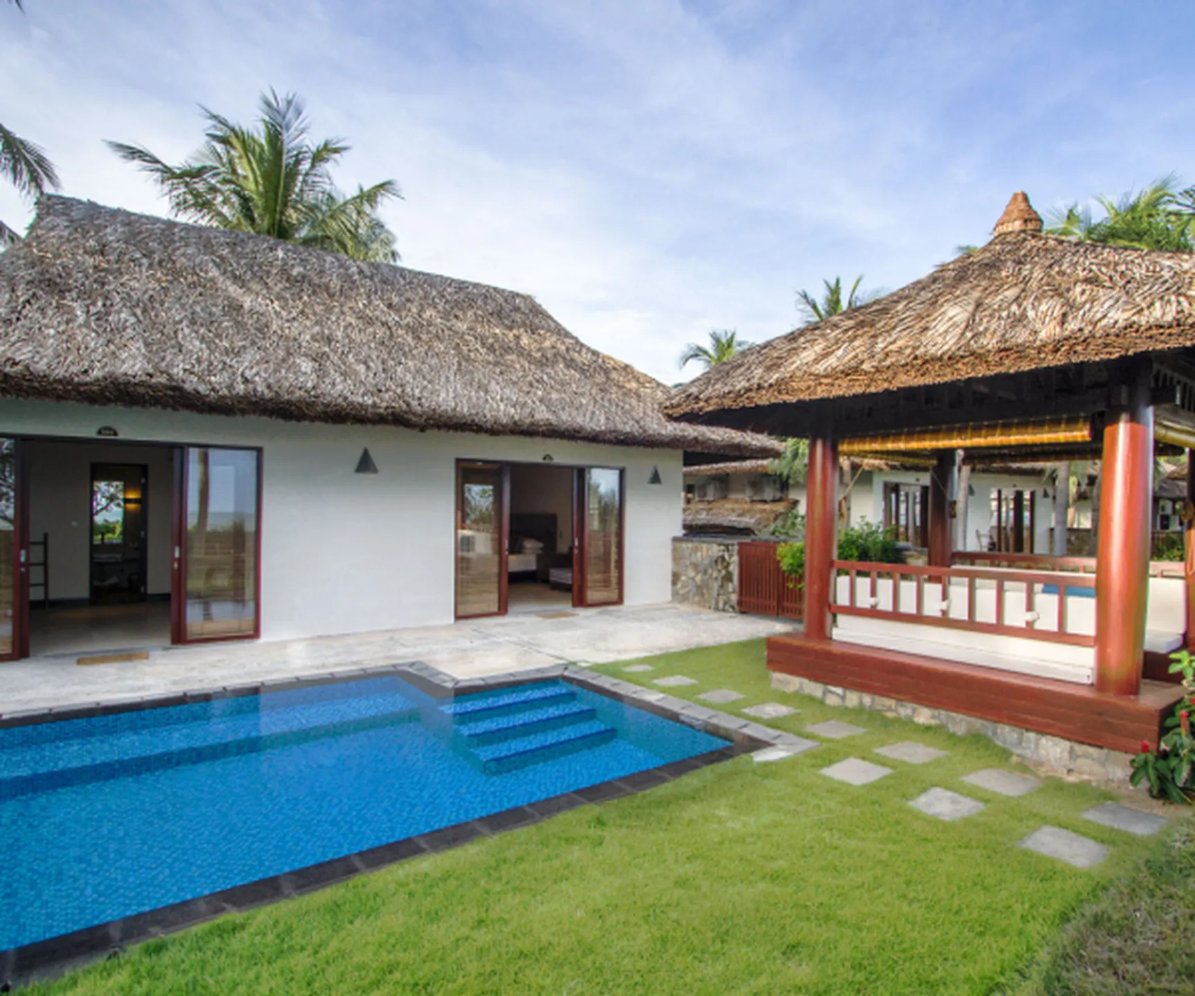  Sea view family bungalow at Blue Ocean Resort Mui Ne with private pool, tropical garden and traditional Vietnamese pavilion 